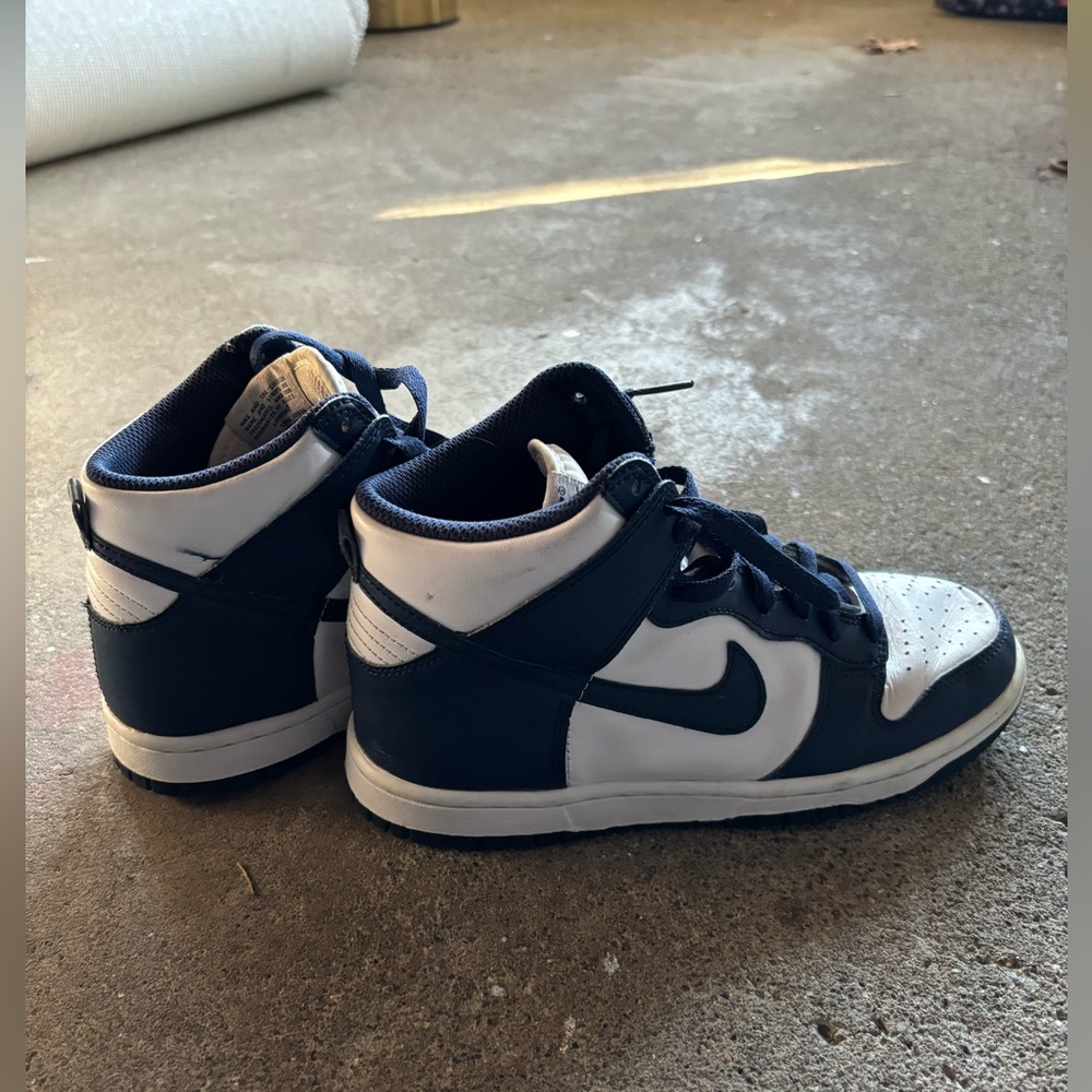 JORDAN high top sneakers. Size 5.5 youth